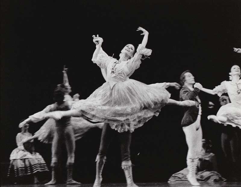 Laurie in Pas de Six in Swan Lake